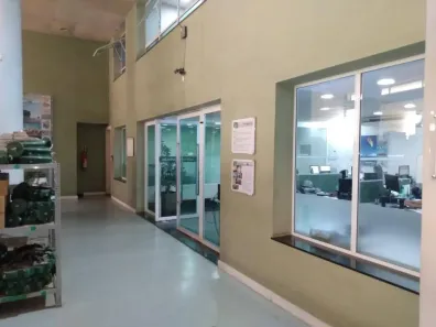 Prédio Inteiro à venda, 3340m² no Granja dos Cavaleiros, Macaé
