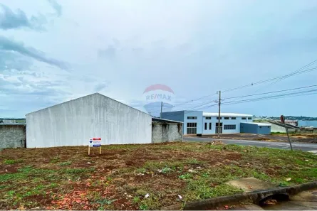 Terreno / Lote / Condomínio à venda, 233m² no Floresta, Cascavel