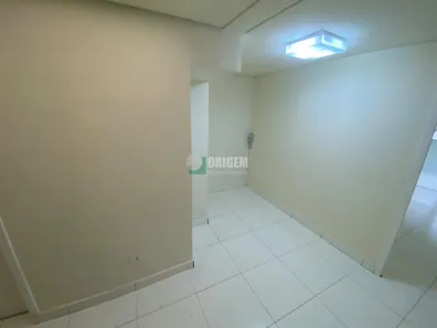 Conjunto Comercial / Sala para alugar, 40m² no Água Verde, Curitiba