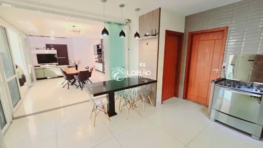 Casa de Condomínio com 5 Quartos à venda, 440m² no Casa da Lua, Resende