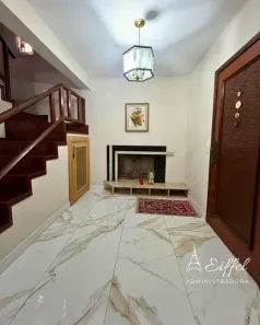 Casa com 3 Quartos para alugar, 150m² no Centro, São José dos Pinhais