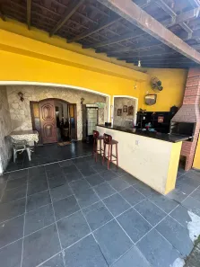 Casa com 2 Quartos para alugar, 250m² no Miguel Couto, Nova Iguaçu