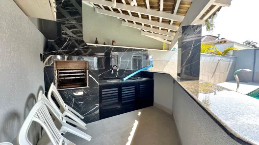 Casa de Condomínio com 4 Quartos para venda ou aluguel, 300m² no Alphaville, Santana de Parnaíba