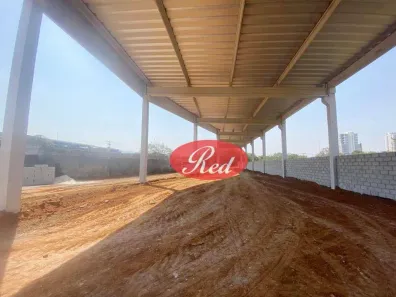 Galpão / Depósito / Armazém para alugar, 650m² no Vila Mogilar, Mogi das Cruzes
