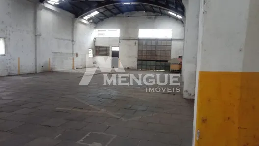 Galpão / Depósito / Armazém à venda, 1200m² no Vila Ipiranga, Porto Alegre