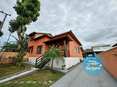 Casa com 4 Quartos à venda, 210m² no Hospício, Araruama