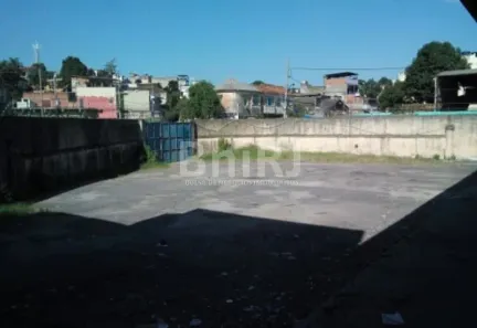 Galpão / Depósito / Armazém à venda, 1600m² no Parada de Lucas, Rio de Janeiro