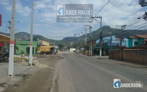 Loja / Salão / Ponto Comercial à venda, 215m² no Praia de Itaipuaçu (Itaipuaçu), Maricá