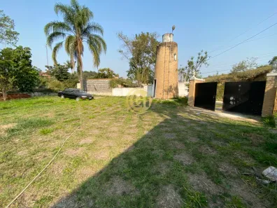 Fazenda / Sítio / Chácara com 3 Quartos para alugar, 378m² no Condomínio Lagoinha, Jacareí