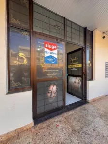Galpão / Depósito / Armazém para alugar, 31m² no Vitória, Londrina