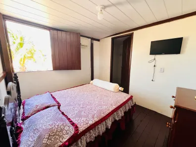 Casa com 3 Quartos para alugar, 150m² no , Salinópolis