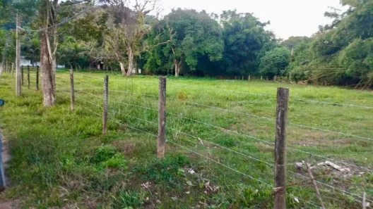 Fazenda / Sítio / Chácara com 2 Quartos à venda, 90000m² no Parada Ideal, Guapimirim