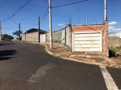 Galpão / Depósito / Armazém à venda, 297m² no Parque Laranjeiras, Araraquara