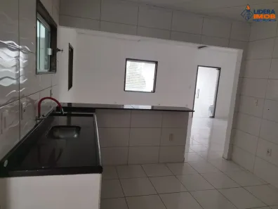 Casa com 4 Quartos para alugar, 255m² no Conceição, Feira de Santana