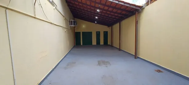 Loja / Salão / Ponto Comercial para alugar, 68m² no Aldeia, Santarém
