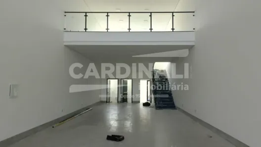 Loja / Salão / Ponto Comercial para alugar, 250m² no Vila Harmonia, Araraquara