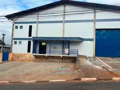 Galpão / Depósito / Armazém para venda ou aluguel, 1657m² no Campo da Vila, Santana de Parnaíba