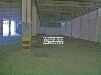 Galpão / Depósito / Armazém para alugar, 1000m² no Centro, Diadema