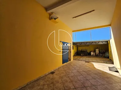 Prédio Inteiro com 3 Quartos à venda, 230m² no Centro, Anápolis