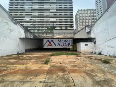 Terreno / Lote / Condomínio para alugar, 290m² no Santo Amaro, São Paulo