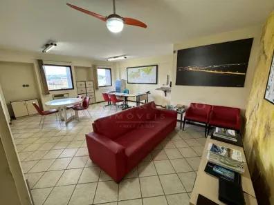 Loja / Salão / Ponto Comercial à venda, 75m² no Jardim Tropical, Resende