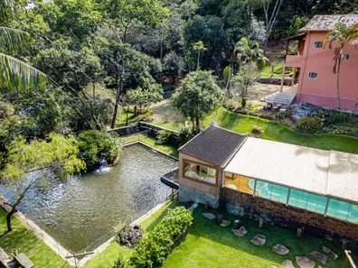 Casa de Condomínio com 4 Quartos à venda, 12640m² no , Caeté