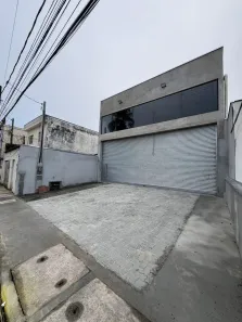 Galpão / Depósito / Armazém para alugar, 300m² no Vila Vitória, Mogi das Cruzes