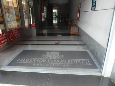Loja / Salão / Ponto Comercial para alugar, 50m² no Centro, Viçosa