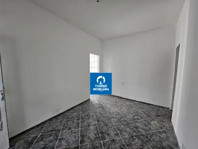 Casa de Vila com 2 Quartos para alugar, 60m² no Porto Novo, São Gonçalo