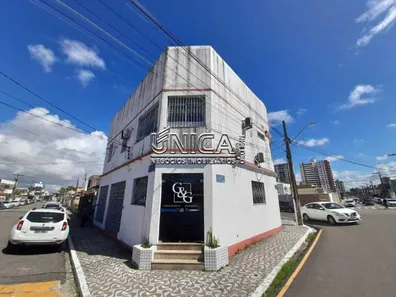 Casa com 3 Quartos à venda, 380m² no São José, Aracaju