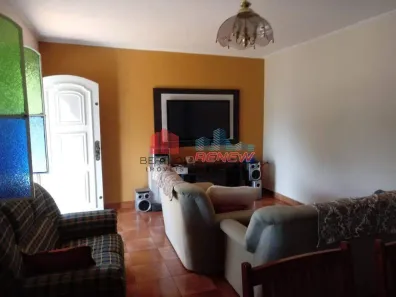 Fazenda / Sítio / Chácara com 6 Quartos à venda, 860m² no Sebandilha, Mairinque