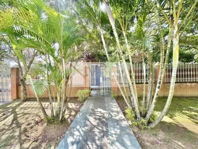 Casa de Condomínio com 5 Quartos para venda ou aluguel, 650m² no Parque Dom Henrique, Cotia