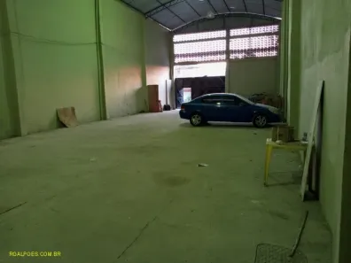 Galpão / Depósito / Armazém para alugar, 300m² no São Bernardo, Belford Roxo