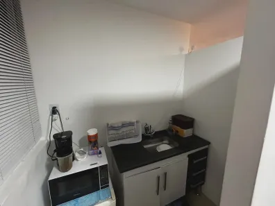 Conjunto Comercial / Sala para venda ou aluguel, 32m² no Pitangueiras, Lauro de Freitas