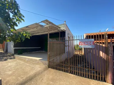 Conjunto Comercial / Sala à venda, 200m² no Jataizinho, Jataizinho