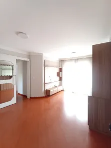 Apartamento com 3 Quartos para alugar, 77m² no Cristo Rei, Curitiba