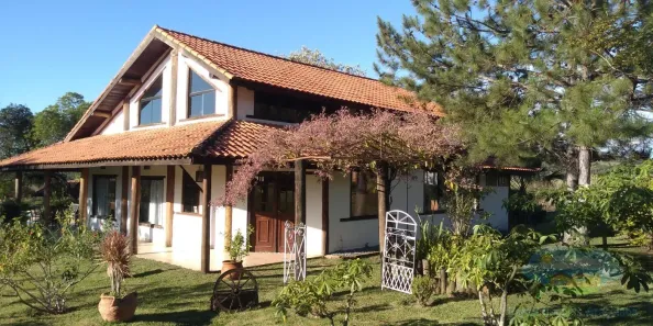 Fazenda / Sítio / Chácara à venda, 48400m² no , Araçoiaba da Serra