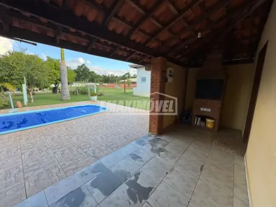 Fazenda / Sítio / Chácara com 2 Quartos para alugar, 234m² no Campo do Meio, Araçoiaba da Serra
