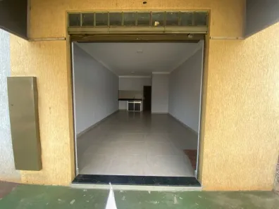 Conjunto Comercial / Sala para alugar, 40m² no Centro, Arapongas