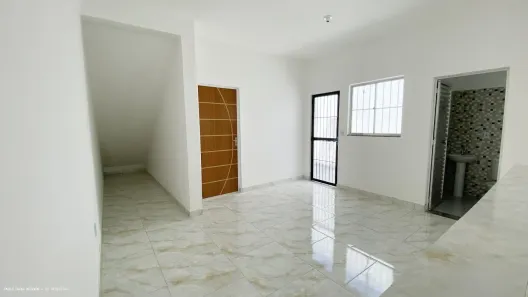 Casa com 1 Quarto para alugar, 60m² no Shangri-lá, Belford Roxo