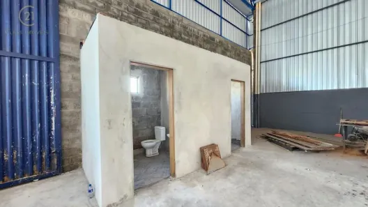 Galpão / Depósito / Armazém com 1 Quarto para alugar, 360m² no Jardim Silvino, Cambé