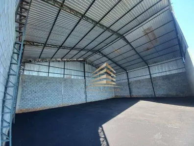 Galpão / Depósito / Armazém para alugar, 300m² no Veraneio Maracanã, Itaquaquecetuba