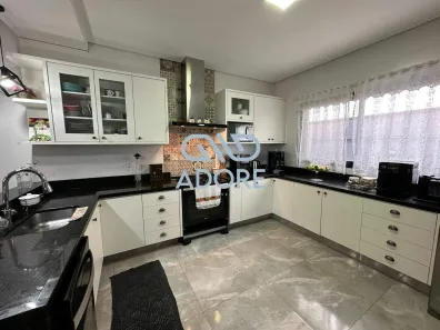 Casa de Condomínio com 3 Quartos à venda, 228m² no Portal dos Bandeirantes Salto, Salto