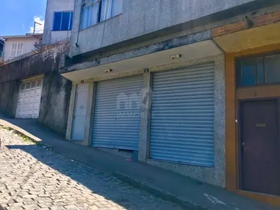 Apartamento com 2 Quartos à venda, 70m² no Chácara Flora, Petrópolis