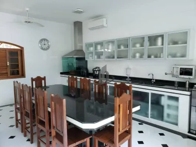 Fazenda / Sítio / Chácara com 4 Quartos à venda, 413m² no Jardim Alice, Barra Mansa