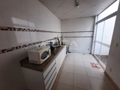 Prédio Inteiro para alugar, 579m² no Jardim São Carlos, São Carlos