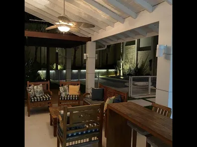 Casa com 4 Quartos à venda, 610m² no Centro, Capivari