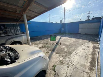 Prédio Inteiro à venda, 700m² no Boqueirão, Curitiba