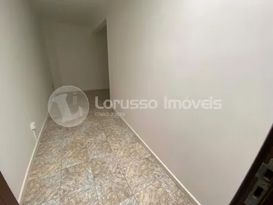 Loja / Salão / Ponto Comercial à venda, 30m² no Cajuru, Curitiba