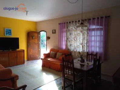 Fazenda / Sítio / Chácara com 3 Quartos à venda, 220m² no Boa Vista, Igaratá